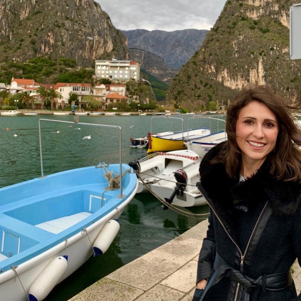Meet your Posher, Danielle